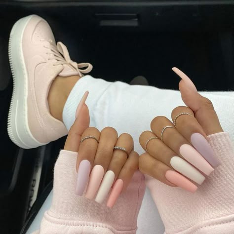 Trendy Nail Art Designs, Blush Nails, Classic Nails, Coffin Shape Nails, Nails Tumblr, Coffin Nails Long, Sparkle Nails, Summer Acrylic Nails, Yellow Nails