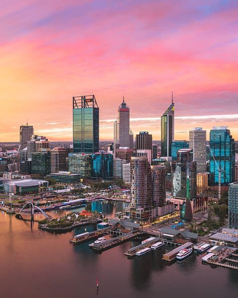 Perth City we love you @danniexdough #perth #perthcity #sorrentobeach #holidayherethisyear #westernaustralia #WA #perthisok #soperth #perthnow #seeperth #urbanlistperth #perthsbest #perthvibes #perthtodo #perthlife #cityofperth #seeaustralia Perth Australia City, City At Sunset, Sorrento Beach, Australia City, Australia Perth, Perth City, Perth Australia, Perth Western Australia, Travel Australia