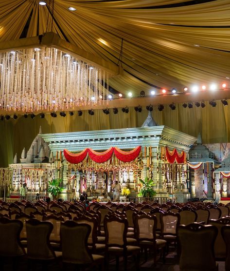 Created gorgeous seating space that blended seamlessly with the rich traditions of this South Indian wedding soirée! ♥️⚜️ Tajasri + Arjun Decor & Concept: @vividhweddingplanners Styled by : @namrata.musaligari Venue : JRC Conventions & Trade Fairs #VividhWeddinhPlanners #weddingseating #weddingsofa #seatingarrangement #brideandgroomseating #mandapdecor [ south indian wedding, hyderabad wedding planners, indian wedding planners, traditional wedding, indian wedding decor Inspo ] Hyderabad Wedding, Indian Wedding Decor, Indian Wedding Planner, Temple Photography, Mandap Decor, Wedding Indian, Room Seating, South Indian Wedding, Indian Wedding Decorations