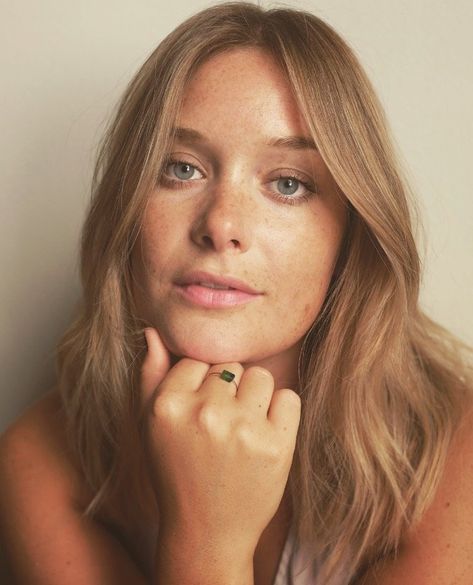 Rachel Keller Celebrities Hairstyles, Men Actors, Rachel Keller, Human Human, Celebrity Stars, Character Actor, Badass Women, Girl Crushes, Classic Tv