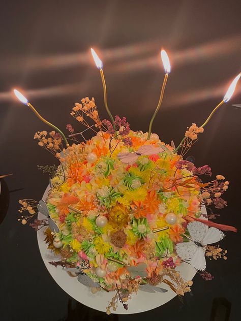 Half Sphere Cake, Sphere Cake, Cake Flowers, Aesthetic Flowers, Flowers Aesthetic, Little Kitchen, Floral Cake, Flower Cake, Kitchen Inspirations