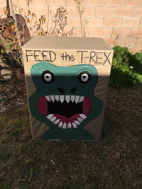 Dinosaur birthday game. Feed the T-Rex. Alligator Party, Neverland Party, Peter Pan Party, Tinkerbell Party, Dinosaur Themed Birthday Party, Dino Birthday Party, Dinosaur Theme Party, Dino Birthday, Pirate Birthday