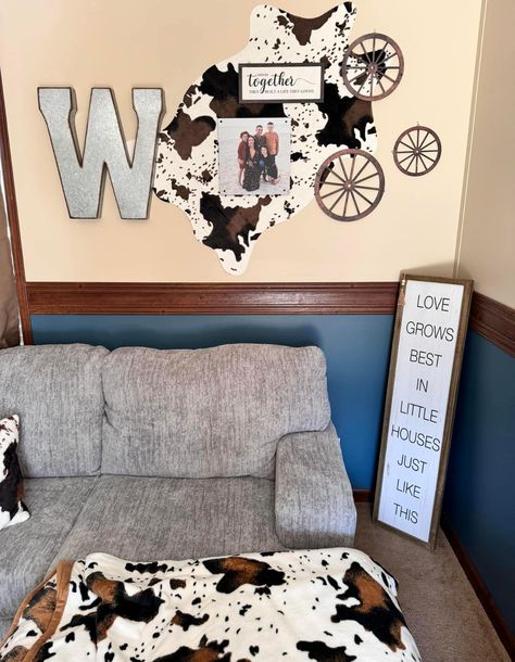 Cowhide On Wall, Cowhide On Wall Ideas, Single Wide Remodel, Ranch House Decor, Warm Home Decor, Single Wide, Wall Art Ideas, Rust Dress, Decor Home Living Room