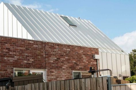 Surfmist Roof, Standing Seam Cladding, House Exterior Cladding, Clare Cousins, Weatherboard House, Exterior Wall Cladding, Gable House, Cladding Design, Recycled Brick