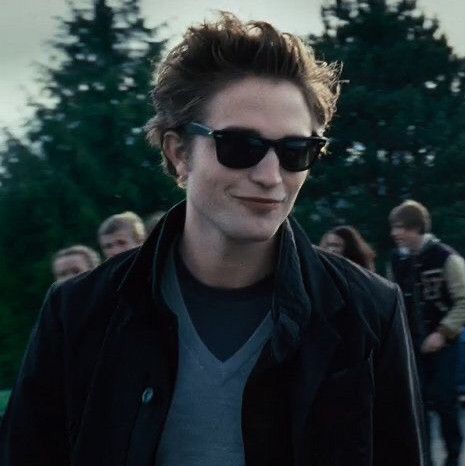 Edward Cullen, Black