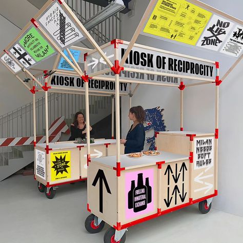 temporiuso | KIOSK OF RECIPROCITY Edited by: Collective Works , ConstructLab and Temporiuso In collaboration with: BRICHECO social carpentry The Kiosk… | Instagram Counter Display Stand, Mobile Exhibition, Food Stall Design, Mobile Cart, Retail Space Design, Cafe Shop Design, Kiosk Design, Art Cart, Stall Designs