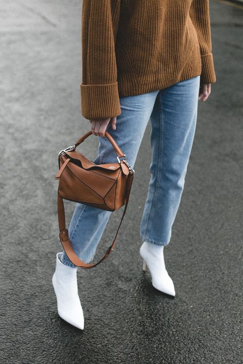 b147a61c1d07c1c999560f62add6dbc7desc49078480ri White Leather Ankle Boots, White Boots Outfit, Loewe Puzzle Bag, Loewe Puzzle, Boys Fits, White Ankle Boots, Puzzle Bag, White Booties, Boating Outfit