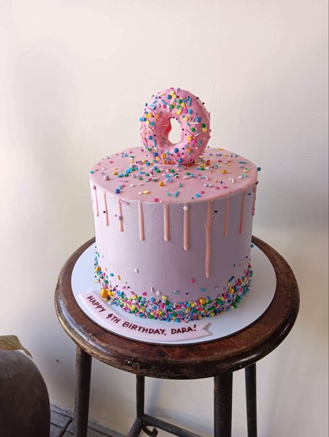 Buttercream cake, with chocolate moist batter Donut Cake, Cake Donuts, 11th Birthday, Buttercream Cake, 5th Birthday, Themed Cakes, Butter Cream, Donuts, Birthday Cake