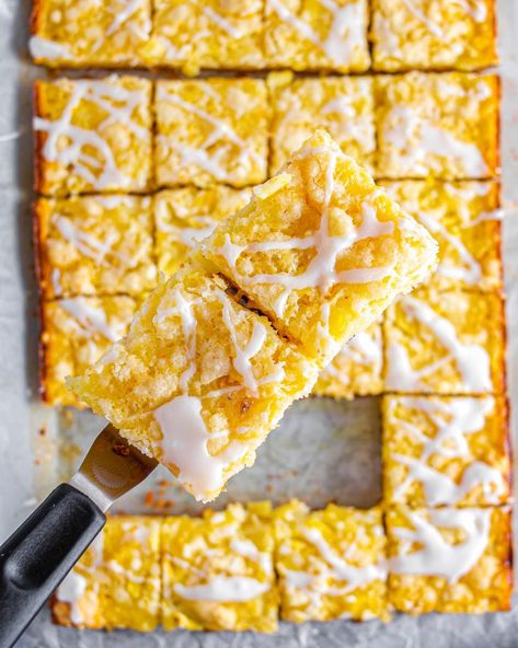 Pineapple Cake Recipe Boxes, Pineapple Chewy Bars, Pineapple Cake Bars, Pineapple Bars Recipe, Pineapple Brownies, Pineapple Cake Mix Recipes, Pinapple Recipes Dessert, Pineapple Bake, Easy Squares