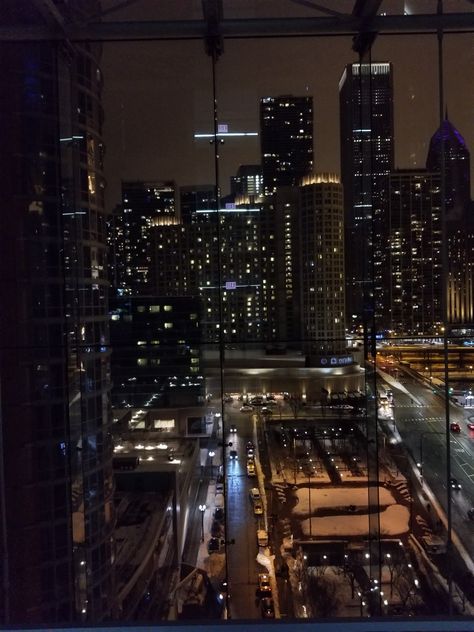 View from inside Embassy Suites downtown Chicago Chicago High Rise Apartment Aesthetic, Chicago Balcony, Window View Aesthetic, Window View Night, City View Apartment Chicago, Nyc View From Apartment At Night, Chicago City View, Aesthetic Night City View From Apartment Window, Downtown Living