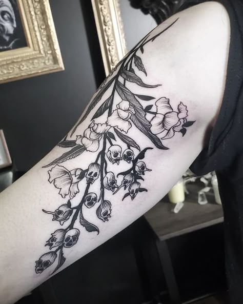 Botanical Witchy Tattoo, Snap Dragons Tattoo, Creepy Botanical Tattoo, Grunge Floral Tattoo, Flower Goth Tattoo, Small Dark Flower Tattoo, Goth Botanical Tattoo, Creepy Garden Tattoo, Witchy Garden Tattoo