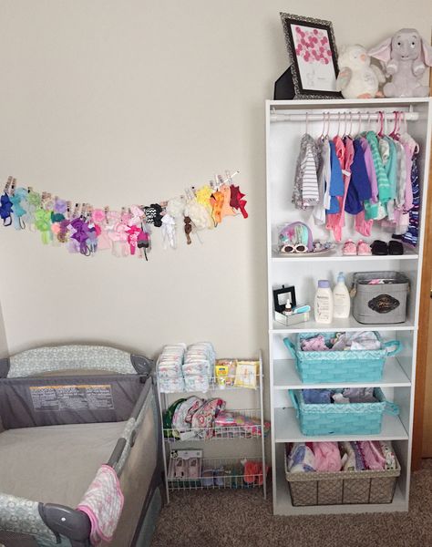 Take a look at how we successfully share our bedroom with baby. Tips tricks and decorating ideas. its possible if you think outside the norm. Baby Shelf Organization, Nursery Storage Organization, Nursery Corner In Parents Room, Sharing A Bedroom, Baby Shelves, Baby Room Storage, Baby Nursery Closet, Baby Closet Organization, Baby Nursery Organization