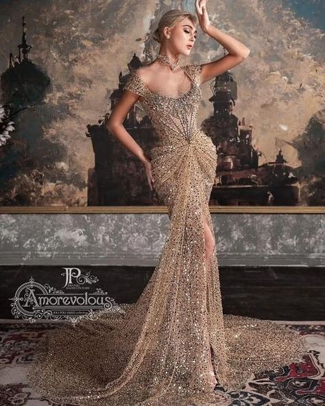 All Posts • Instagram Concept Outfits, Goddess Outfit, Soiree Dress, Golden Dress, Wedding Dress Couture, Glam Dresses, Luxury Dress, Drag Race, Gold Dress