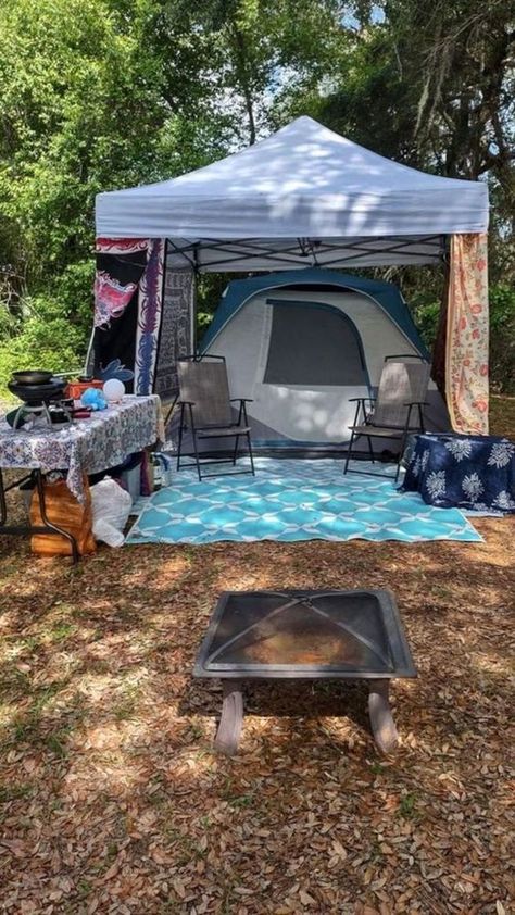 Camping Aesthetic Family Camping Trip Aesthetic, Tents Camping Glamping, 19th Bday, Cozy Camping, Tents Camping, Tent Camping Hacks, Camping Summer, Summer Hacks, Camping For Beginners