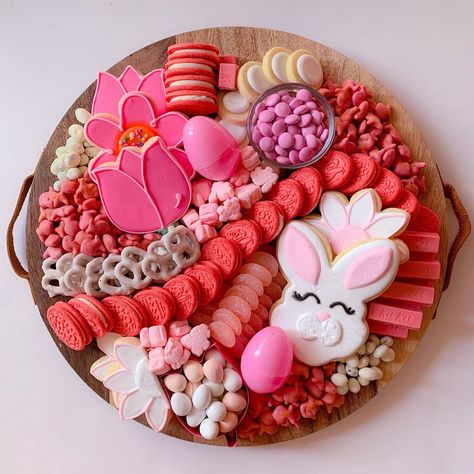 Easter Dessert Board, Easter Porch Decor, Easter Dessert, Easter Party, Charcuterie Board, Easter Decorations, Dessert Table, Porch Decorating, Cake Pops