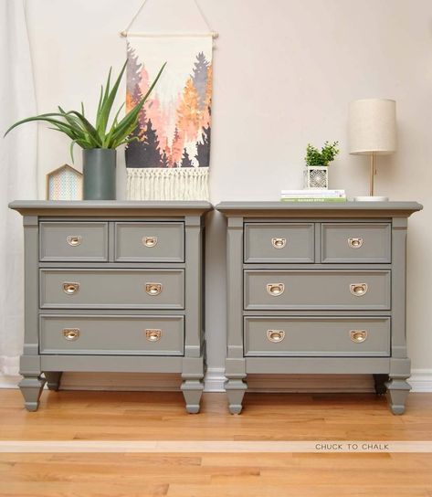 Chalk Paint Nightstand Ideas, Painted Nightstand Ideas, Nightstand Flip, Paint Nightstand, Painted Nightstands, Taupe Paint, Nightstand Makeover, Painted Night Stands, Furniture Flipping