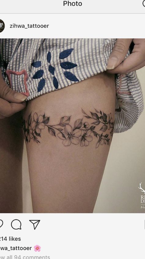 Flower Thigh Garter Tattoo, Best Feminine Tattoos, Butterfly Leg Tattoos, Thigh Garter Tattoo, Thigh Band Tattoo, Leg Band Tattoos, Upper Leg Tattoos, Upper Thigh Tattoos, Pretty Flower Tattoos