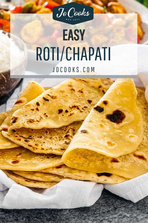 This Roti/Chapati Indian Flat Bread is unbelievably easy and quick to make, with only 4 ingredients. No more store bought roti! #roti #chapati #recipe Roti Indian Bread, Gujarati Roti Recipe, Indian Flat Bread Recipe Simple, Indian Bread Tacos, Indian Bread Roti, Crispy Flat Bread Recipe, Recipe For Roti, Curry Roti Recipe, Roti Bread Recipe Easy