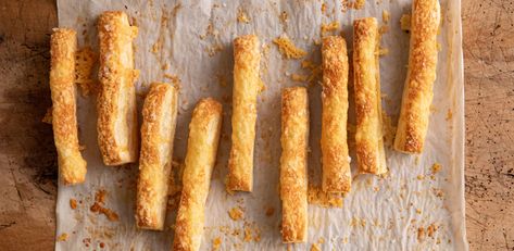 Mustard and Gruyere Batons by Ina Garten Cheesy Puff Pastry, Happy Hour Appetizers, Plum Crumble, Cheesy Appetizer, Cheese Puff, Bread Sticks, Ina Garten Recipes, Puff Pastry Dough, Crumble Recipe