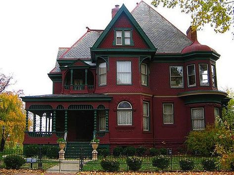 red victorian | von carol locke Red Victorian House, Exterior Paint Schemes, Victorian Exterior, Old Victorian Homes, Victorian Living Room, Pintura Exterior, Victorian Mansions, Victorian Architecture, Victorian Design