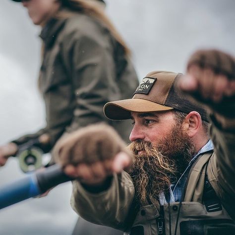 Long Beard, Beard Look, Rugged Men, Hipster Man, Bear Men, Boy Poses, Man Up, Mesh Cap, Outdoor Fashion