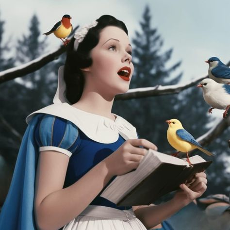 Disney Inspired Photoshoot, Snow White Realistic, Snow White Real, Real Snow White, Snow White Fairytale, Snow White Makeup, Snow White Cosplay, Snow White Costume, Disney Fine Art