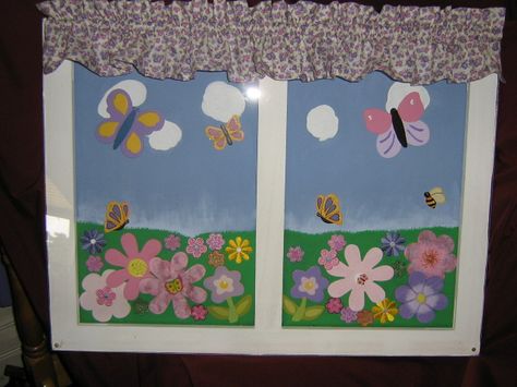 Taelyn's "fake" window Dramatic Play Window, Fake Window For Classroom, Fake Window In Classroom, Prek Classroom Setup, Spring Bulletin Boards Preschool, Dramatic Play Diy, Dramatic Play Centers Preschool, Preschool Classroom Organization, Head Start Classroom