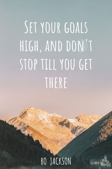 Set Your Goals High Quote, You Can Do Anything You Set Your Mind To, Motivationl Quotes, Don't Give Up Quotes, High Quotes, Giving Up Quotes, Quotes Self, Personal Growth Quotes, You Are The Greatest