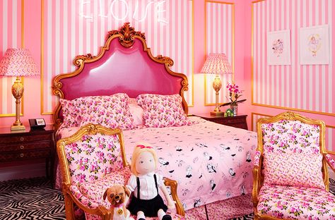 Five Over-The-Top Suites for Mini Movie Lovers. The Eloise Suite at New York's Plaza Hotel features decor by Betsey Johnson. Girls Headboard, Dorm Room Headboards, Themed Hotel Rooms, Queen Headboards, Space Themed Room, King Bedroom, Toddler Bedrooms