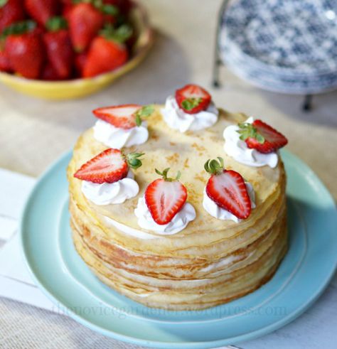 Mille Crepe Cake Aesthetic, Crepe Lasagna, Crepe Cake Aesthetic, Strawberry Crepe Cake Recipe, Food Flicks, Best Macaron Recipe, Strawberry Crepe Cake, Mille Crepe Cake, Mille Crepes