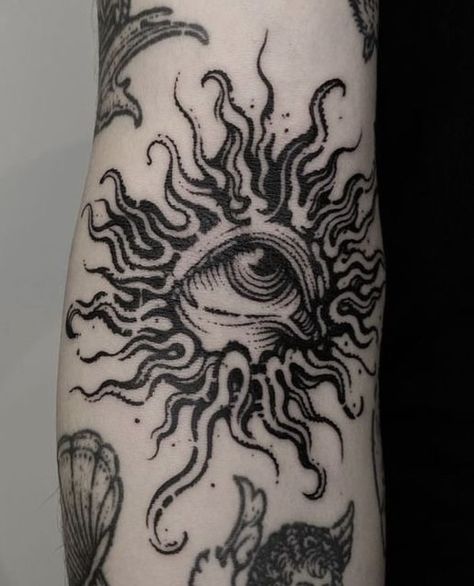 Three Headed Tattoo, Creepy Sun Tattoo, Dark Sun Tattoo, Sun Tattoo, Tattoo Ideas, Portfolio, Sun, Tattoos, Quick Saves