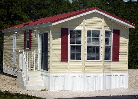 Park Model Trailer Remodel, Small Manufactured Homes, Single Wide Remodel, Park Model Trailer, 1 Bedroom House Plans, Mini Homes, Mobile Home Exteriors, Single Wide Mobile Homes, Park Model Homes