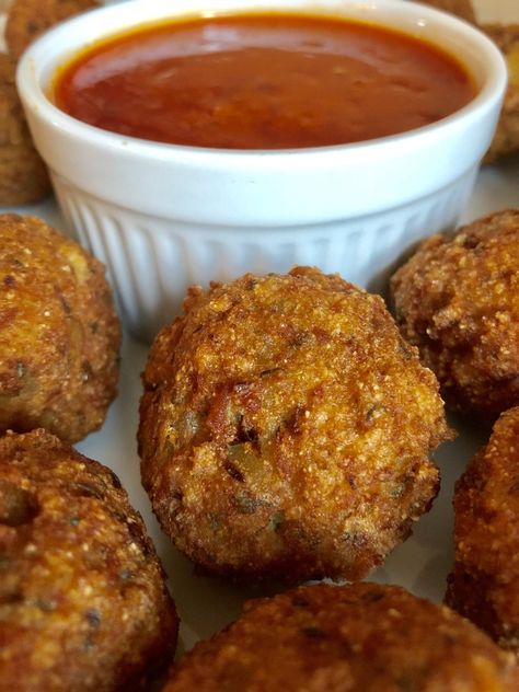 Deep Fried Shrimp Balls with Buffalo Marinara Sauce Shrimp Boulettes Recipe, Shrimp Balls Recipe, Fried Shrimp Balls, Shrimp Ball, Shrimp Fritters, Deep Fried Shrimp, Tabasco Hot Sauce, Super Bowl Game, Shrimp Balls