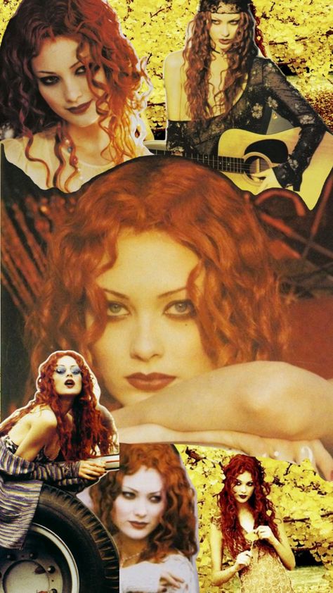 shalom harlow model vogue issue 1993 Dark Ginger Curly Hair, Red Head Model, Ginger Hair Inspo, Witch Dance, Aesthetic Dark Feminine, Witches Dance, Red Curly Hair, Red Hair Inspo, Interesting Photography