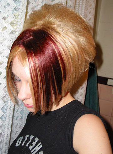 Karen Haircut, Unusual Hair Colors, Short Stacked Hair, Short Stacked Bobs, Angled Bobs, Long Bobs, Stacked Bobs, Stacked Hair, Teased Hair