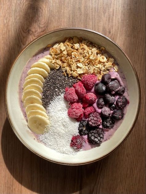 ℒ on Twitter: "smoothie bowls https://t.co/02G9rN9boB" / Twitter Acai Bowl Recipe Easy, Healthy Food Motivation, Smoothie Bowls, Food Is Fuel, Discord Server, Interesting Food Recipes, Smoothie Bowl, Pretty Food, Food Cravings