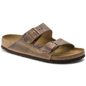 Arizona Soft Footbed Tobacco Oiled Leather Birkenstock Men, Two Strap Sandals, Simple Sandals, Footbed Sandals, Calf Muscles, Stylish Sandals, Birkenstock Madrid, Birkenstock Arizona, Nubuck Leather