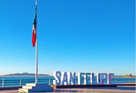 You rather walk or ride? Either way is perfect! San Felipe Walkway has the best sunsets and we bet you won’t wanna miss them. If you’re craving some food you will find several restaurants along the way, as well as bars that will surely complement your walk. San Felipe Baja California, Roadtrip Tips, Sea Of Cortez, Calm Waters, Best Sunset, Family Road Trips, Calm Water, Walkway, Cn Tower