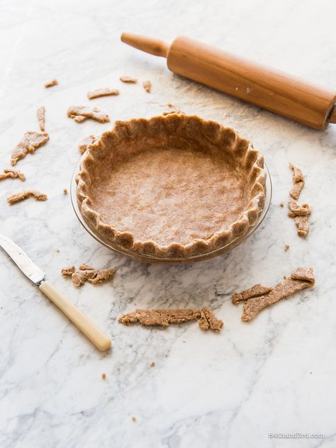 Spelt Pie Crust, Spelt Recipes, Grape Pie, Pie Crust Uses, Almond Pie, Vegan Pie Crust, Alkaline Vegan, Vegan Baked, Pie Shop