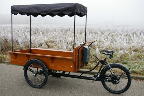 1000+ images about Amsterdam Bakfiets on Pinterest | Mail delivery, Bicycles and Special delivery Delivery Bicycle, Bicycle Cart, Bicycle Cafe, Gerobak Dorong, Bike Food, Bike Cart, Mobile Coffee Shop, Coffee Bike, Coffee Truck