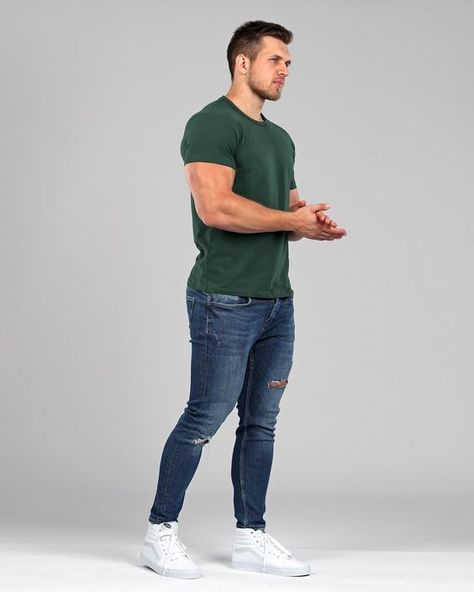 Has good skin ageste Green Shirt Blue Jeans Outfit Men, Dark Green Shirt Outfit Men Casual, Green T Shirt Outfit Men, Sketchbook Outfits, Green T Shirt Outfit, Basic Tshirt Outfit, Blue And Green Outfit, Green Tshirt Outfit, Basic Top Outfit