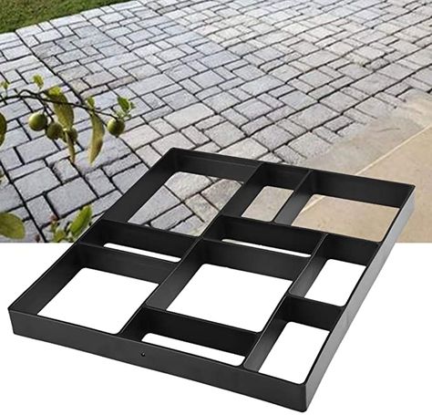 Pavement Bricks, Diy Walkway, Stepping Stone Pavers, Paving Diy, Diy Pathway, New Patio Ideas, Walk Maker, Diy Path, Stone Garden Paths