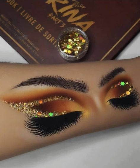 Fall Creative Makeup, Glitter Face Makeup, Maquillage Yeux Cut Crease, Rhinestone Makeup, Carnival Makeup, Eye Makeup Techniques, Eye Makeup Pictures, Eye Makeup Designs, Dope Makeup