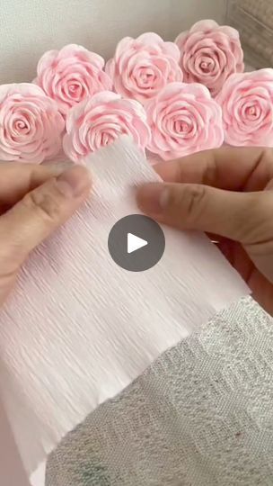 Borax Crystalized Flowers, Crepe Paper Flowers, Paper Roses, Beautiful Bouquet, Cute Crafts, Paper Projects, Diy Flowers, Flower Crafts, Creative Gifts