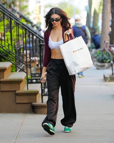 Attention! There's a new hit Adidas sneaker in town. Discover the SL-72s, as worn by Emily Ratajkowski, at the link in bio. Sl 72 Adidas Outfit, Adidas Sl 72, Adidas Sneaker, Adidas Outfit, Autumn 2024, Emily Ratajkowski, Swag Shoes, Iconic Women, Styling Tips