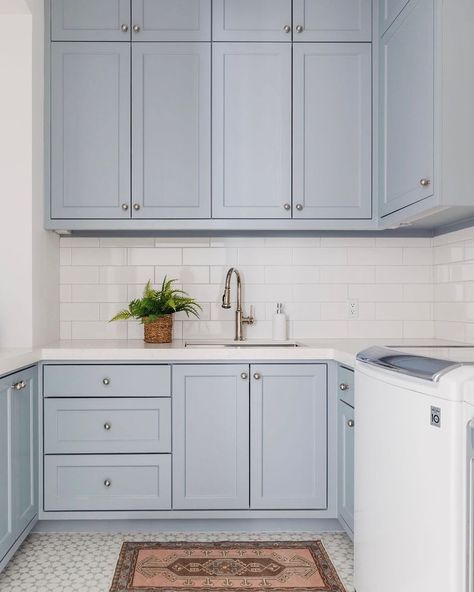 Oyster Creek Studios 🐚 | is there anything better than a fresh clean laundry room 💙💙 @oystercreekstudios #laundry #laundryroom #newbuild #newconstruction . . 📷: @a… | Instagram Clean Laundry Room, Blue Laundry Room, Oyster Creek Studios, Small Laundry Closet, Blue Laundry Rooms, Laundry Cabinets, Laundry Room Cabinets, Laundry Closet, Small Laundry