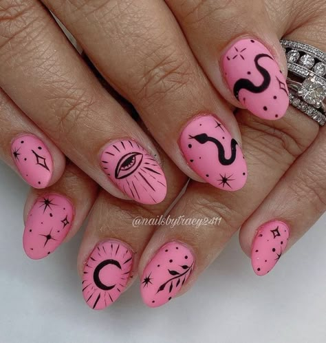 Simple Snake Nails, Witchy Valentines Nails, Pink Witch Nails, Girly Goth Nails, Pink Witchy Nails, Witch Nails Short, Snake Nails Designs, Moon And Stars Nails, Nail Art Moon