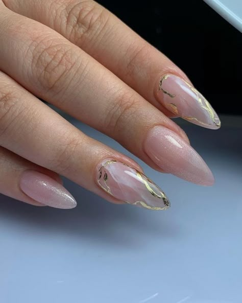 Clean Nails Look, Golden Manicure, Trend Nails, Golden Nails, Pointy Nails, Soft Nails, Clean Nails, Fire Nails, Classy Nails