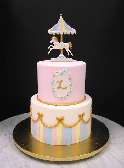 Pastel Carnival Cake Ideas, Pink Circus Birthday Cake, Birthday Cakes Pastel, Pastel Carnival Cake, Cakes 1st Birthday, Carousel Birthday Cake, Birthday Cakes Pink, Pastel Carousel, Carousel Theme