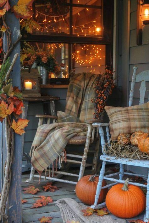 Long Front Porch, Bloxburg Fall House, Haunted Farmhouse, Spooky Halloween Pictures, Outdoor Fall Decor Ideas, Orange Blanket, Autumn Country, Outdoor Fall Decor, Mason Jar Candle Holders